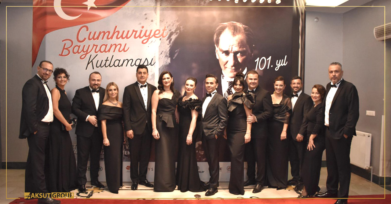 AKDORUK, 29 Ekim Cumhuriyet Balosu'na Sponsor Oldu ve Eğitime Destek Verdi