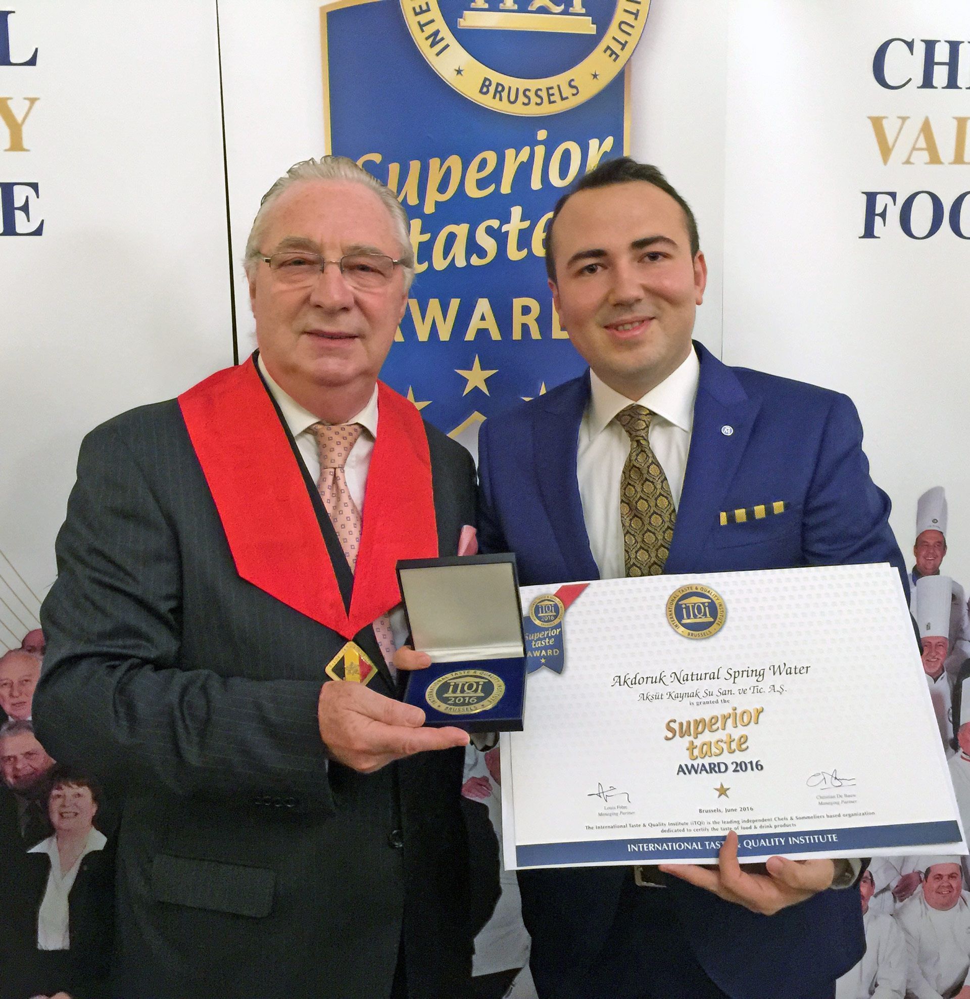 Üstün Lezzet Ödülü Akdoruk Doğal Kaynak Suyu'nun