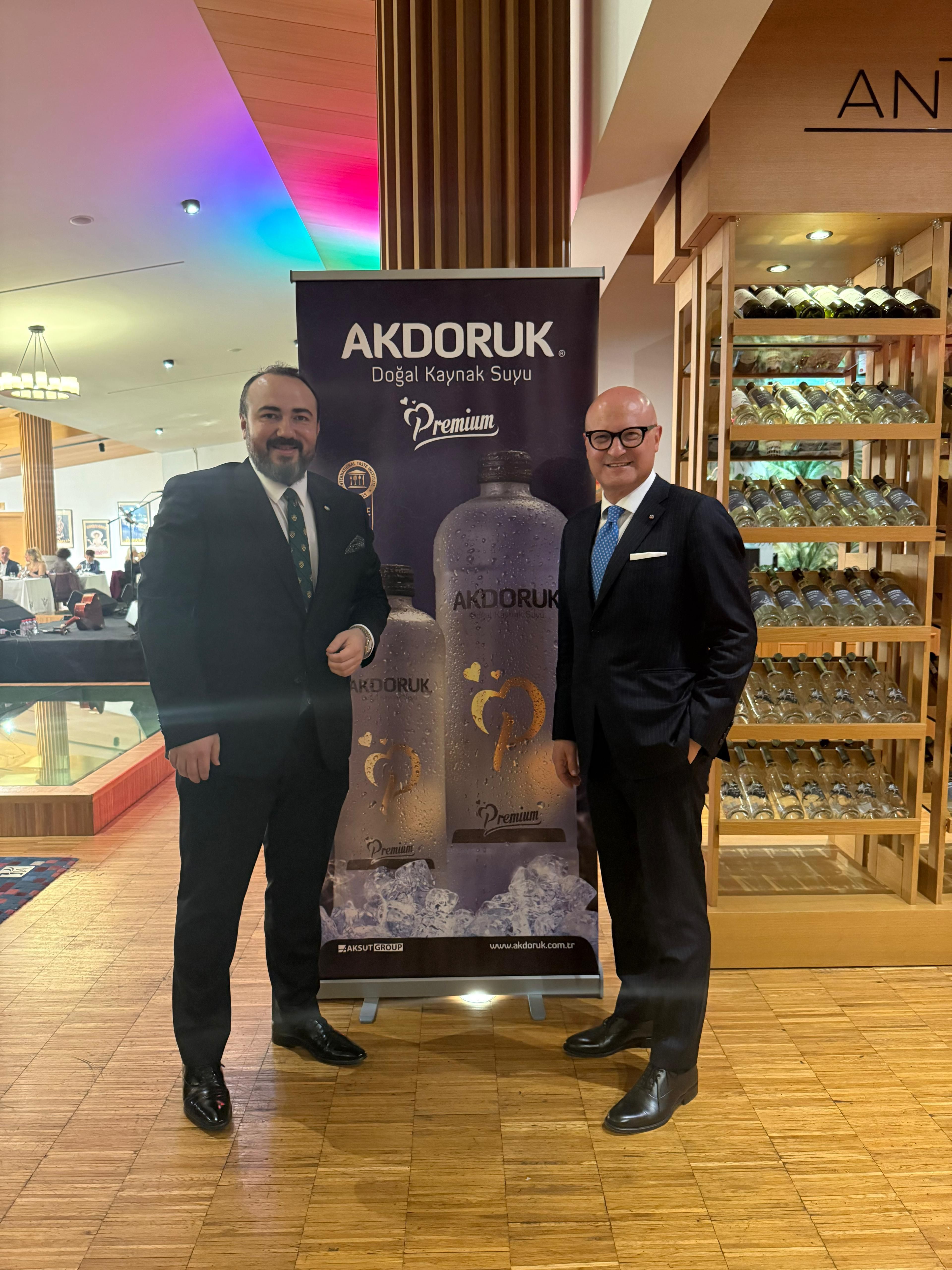 İzmir LA Mahzen’de Düzenlenen IX. İtalyan Mutfağı Haftası Gala Yemeği'ne Su Sponsoru Olduk