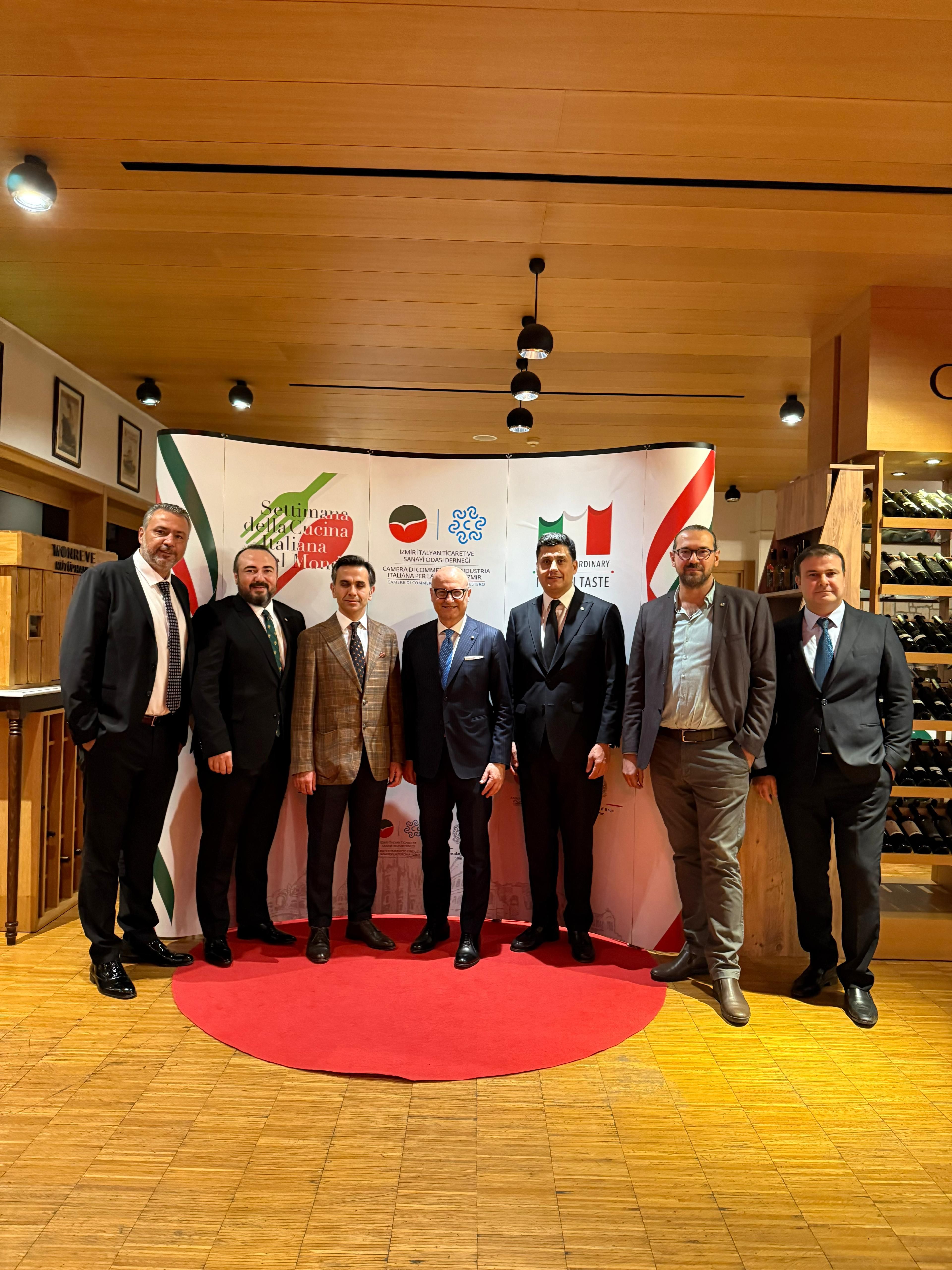 İzmir LA Mahzen’de Düzenlenen IX. İtalyan Mutfağı Haftası Gala Yemeği'ne Su Sponsoru Olduk